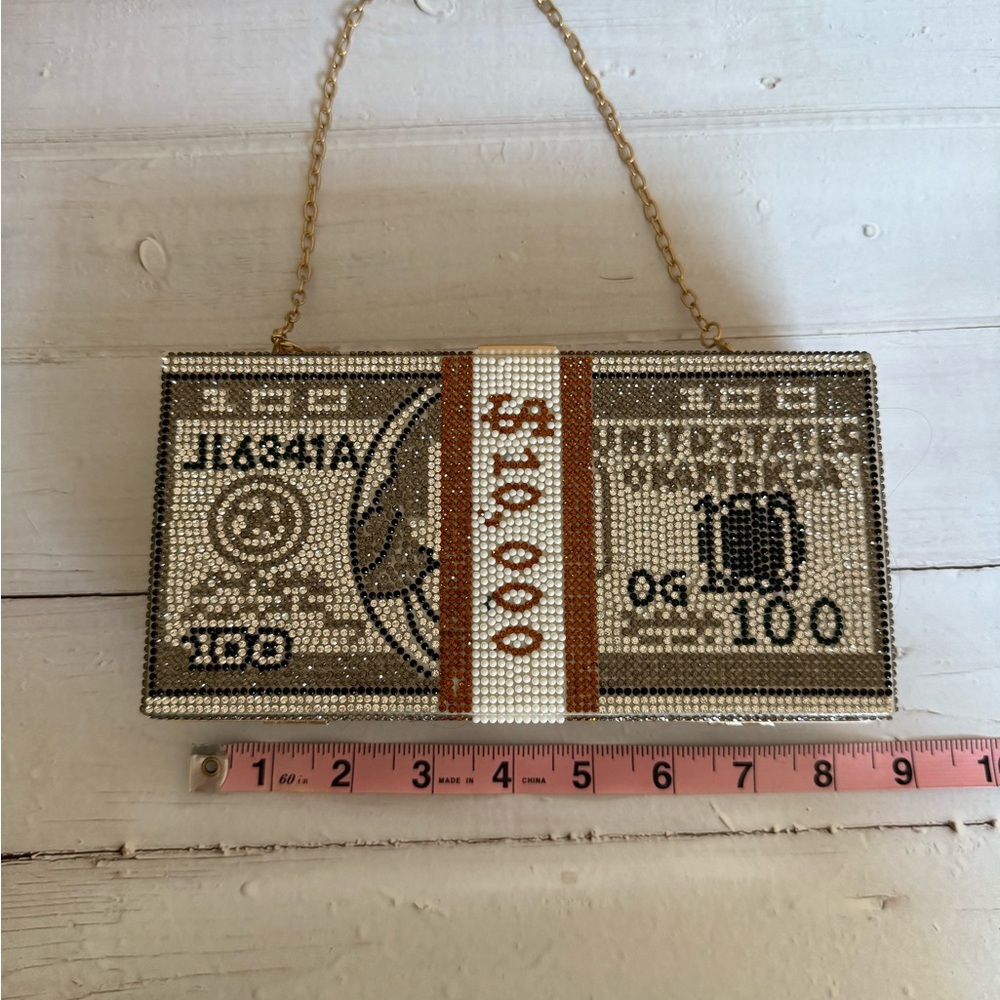 Beaded Money Clutch with Chain